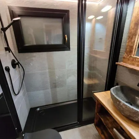Talblick Appartement-fewo 4-bettwohnung Og By Interhome